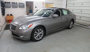 2012 Infiniti M35h Exterior