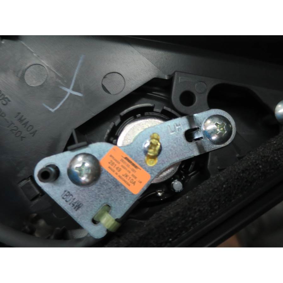 2012 Infiniti M35h Front door tweeter