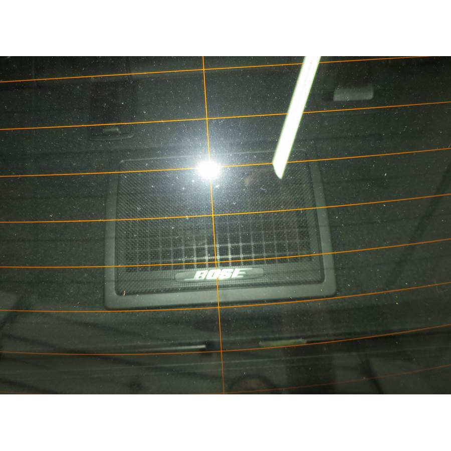 2012 Infiniti M35h Rear deck center speaker location