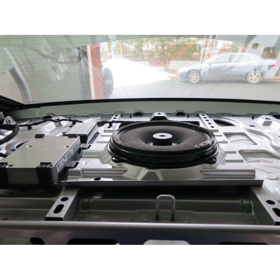 2016 Cadillac XTS Rear deck center speaker