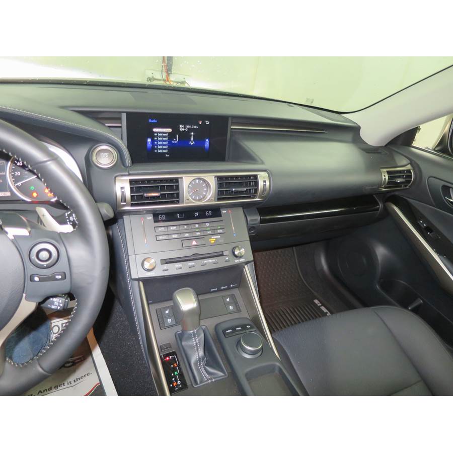 2017 Lexus IS200t Factory Radio