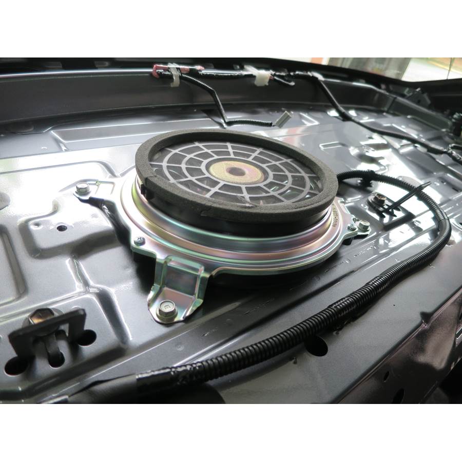 2016 Lexus IS200t Rear deck center speaker