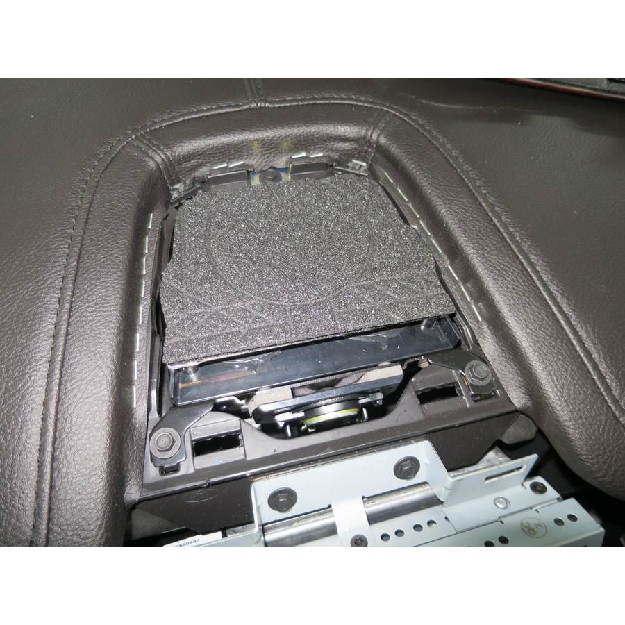 2015 Lincoln MKS Center dash speaker