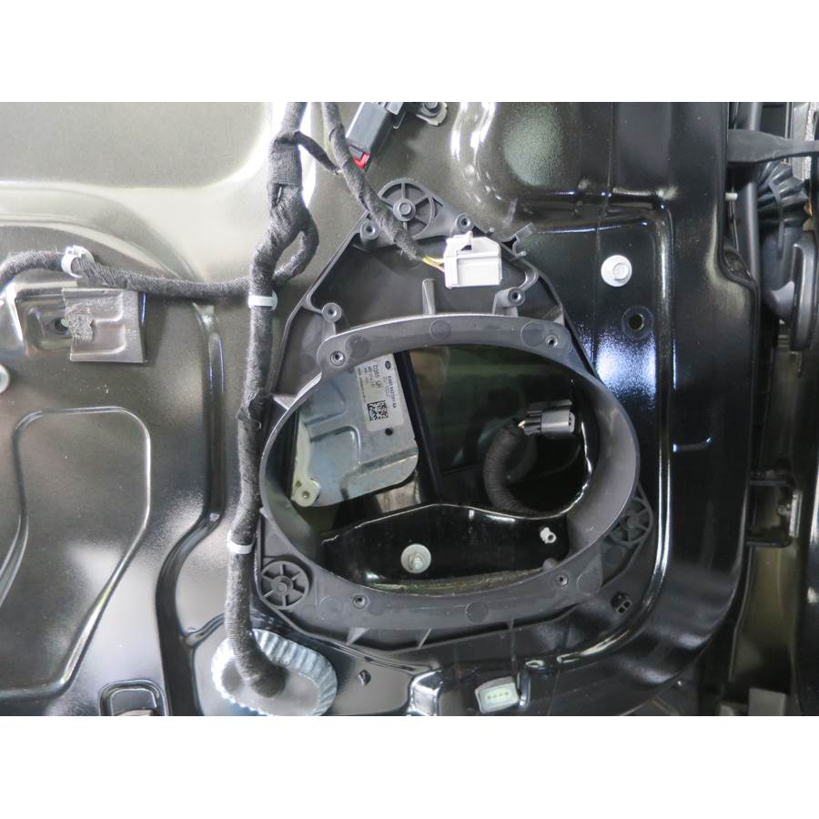 2015 Lincoln MKS Front speaker removed