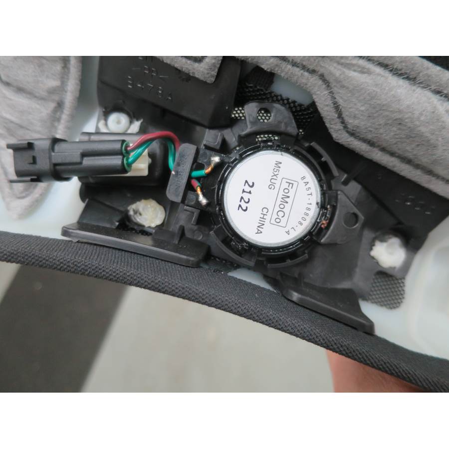 2014 Lincoln MKS Front pillar speaker