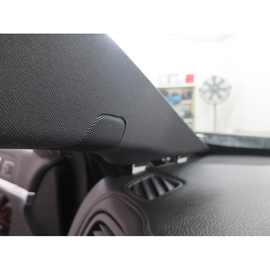 2015 Lincoln MKS Front pillar speaker location
