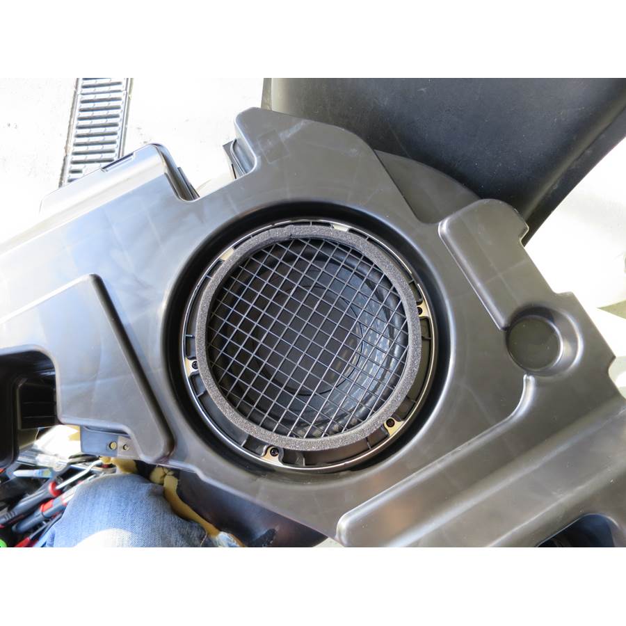 2017 Lincoln MKX Far-rear side speaker
