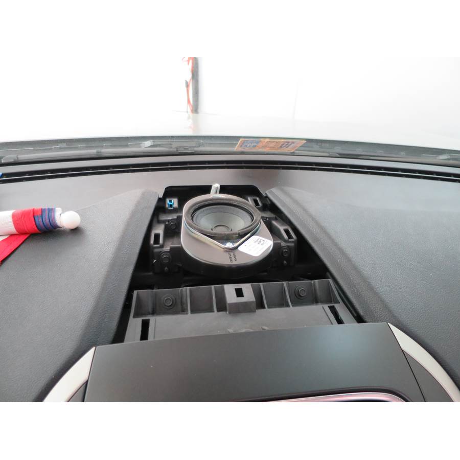 2017 Lincoln MKX Center dash speaker