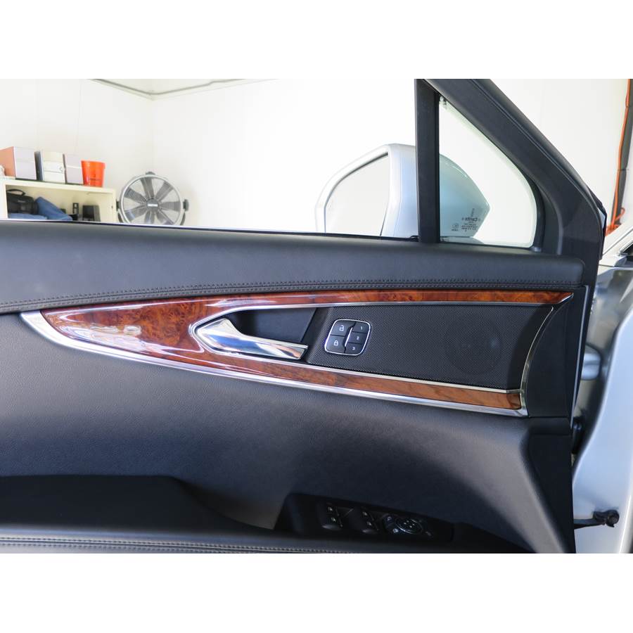2017 Lincoln MKX Front door tweeter location