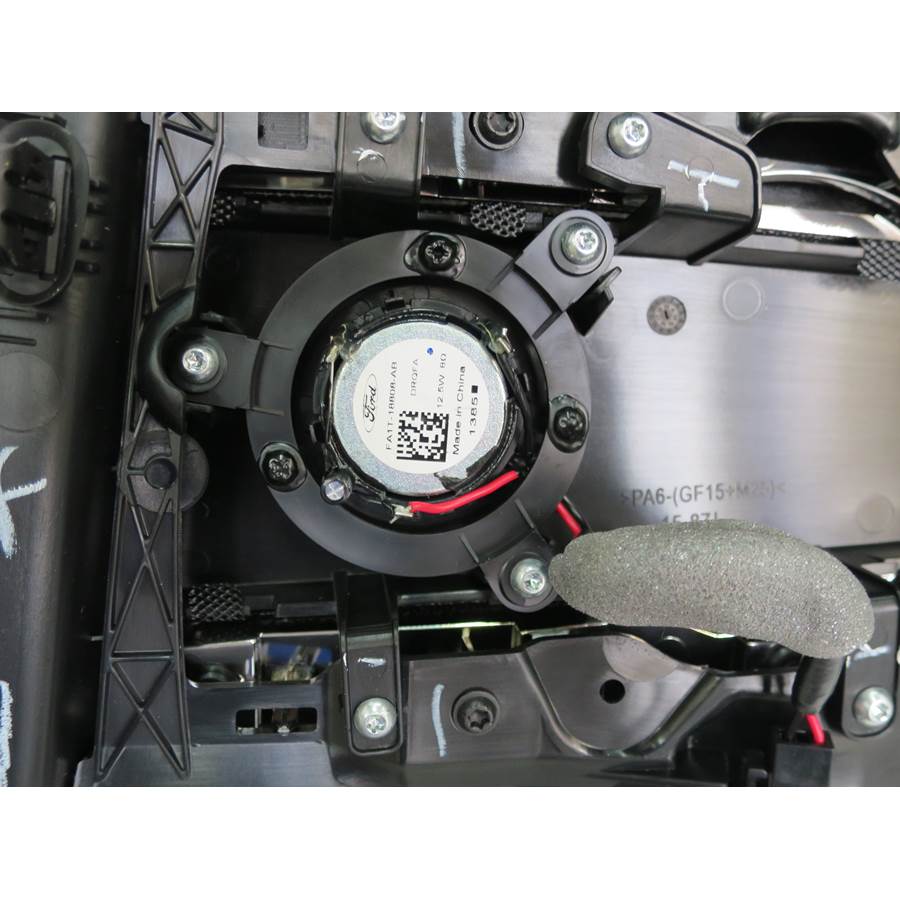 2017 Lincoln MKX Rear door tweeter