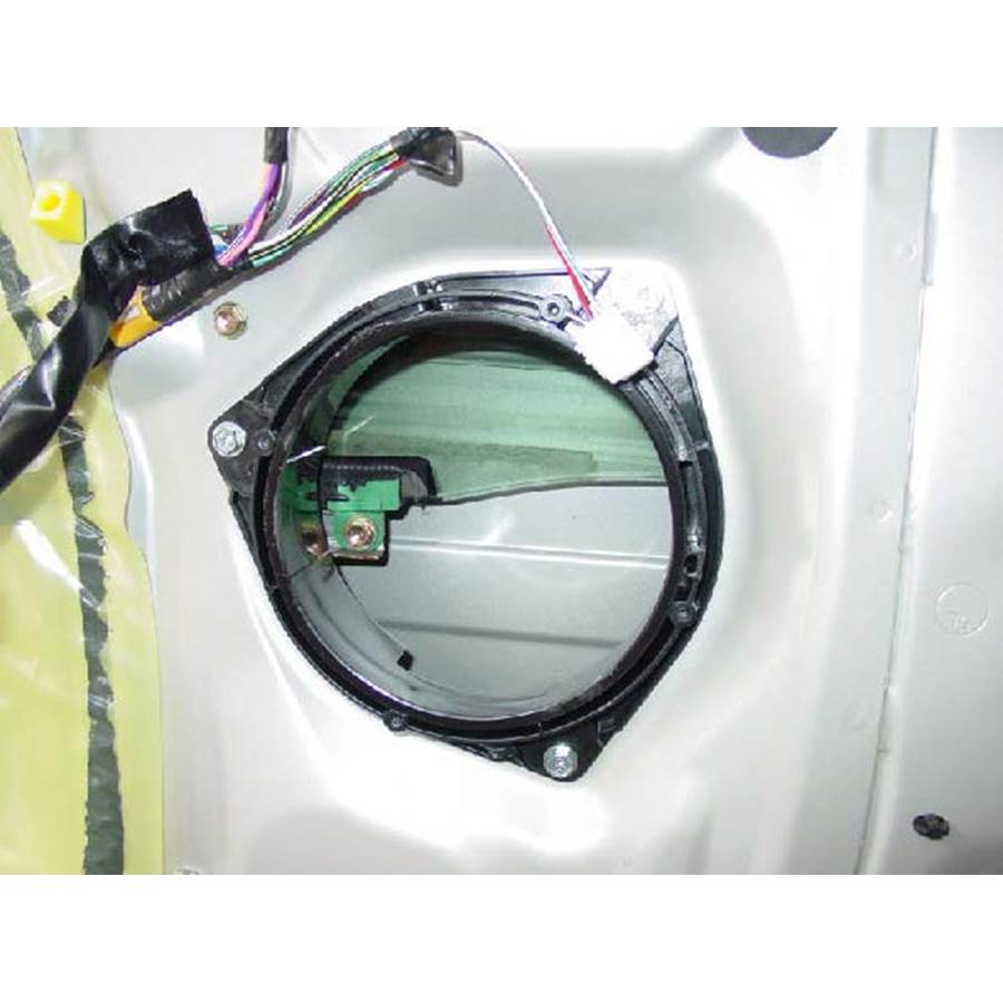 2006 Lexus ES330 Front speaker removed