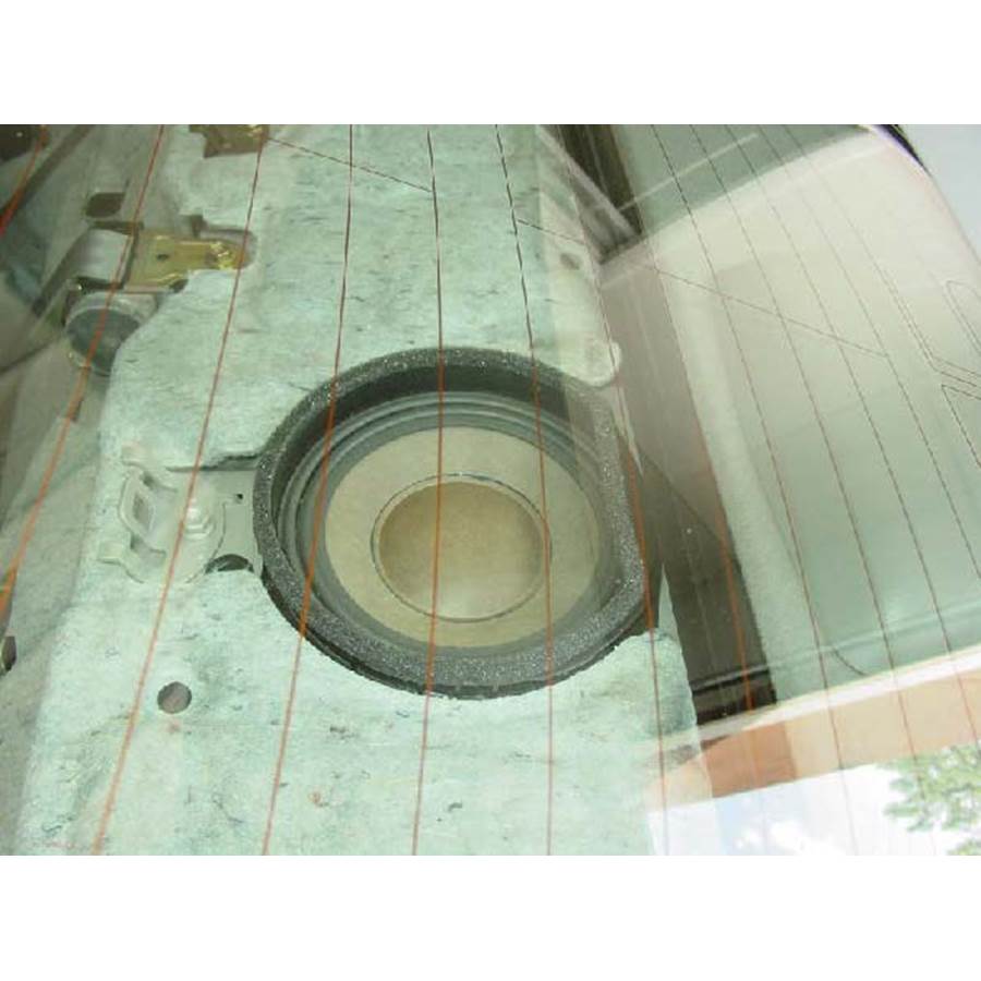 2006 Lexus ES330 Rear deck center speaker