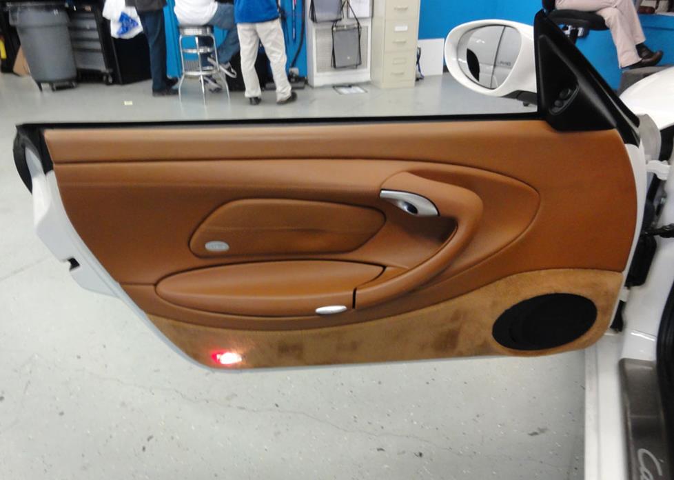 porsche 911 carrera cabriolet door speakers