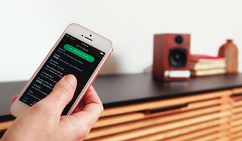 best home speaker for iphone