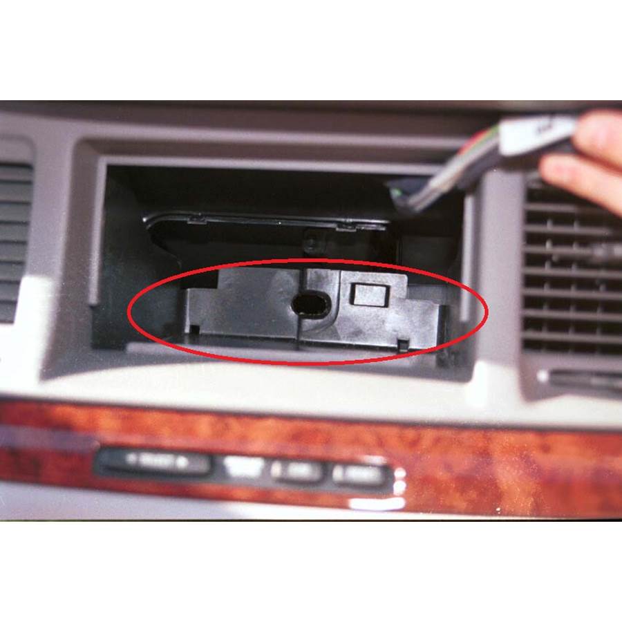 1995 Lincoln Town Car You'll have to modify your vehicle's sub-dash to install a new car stereo.