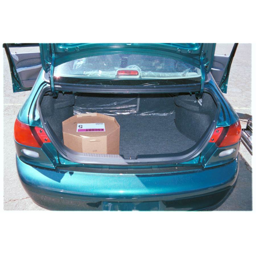 2000 Ford Escort Cargo space