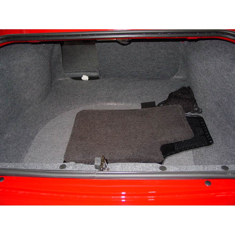 2003 Chevrolet Monte Carlo Cargo space