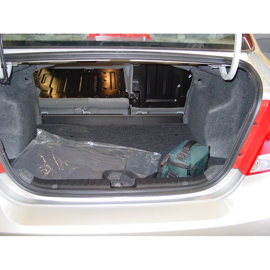 2004 Chevrolet Aveo Cargo space