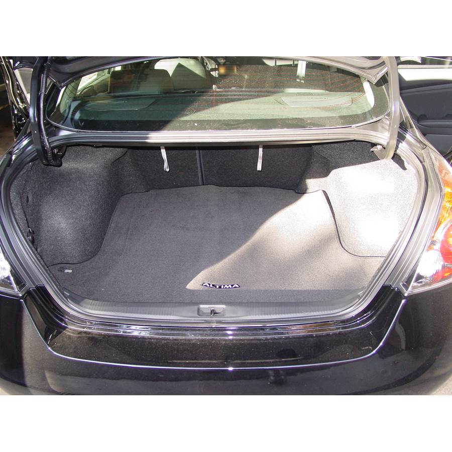 2007 Nissan Altima Cargo space