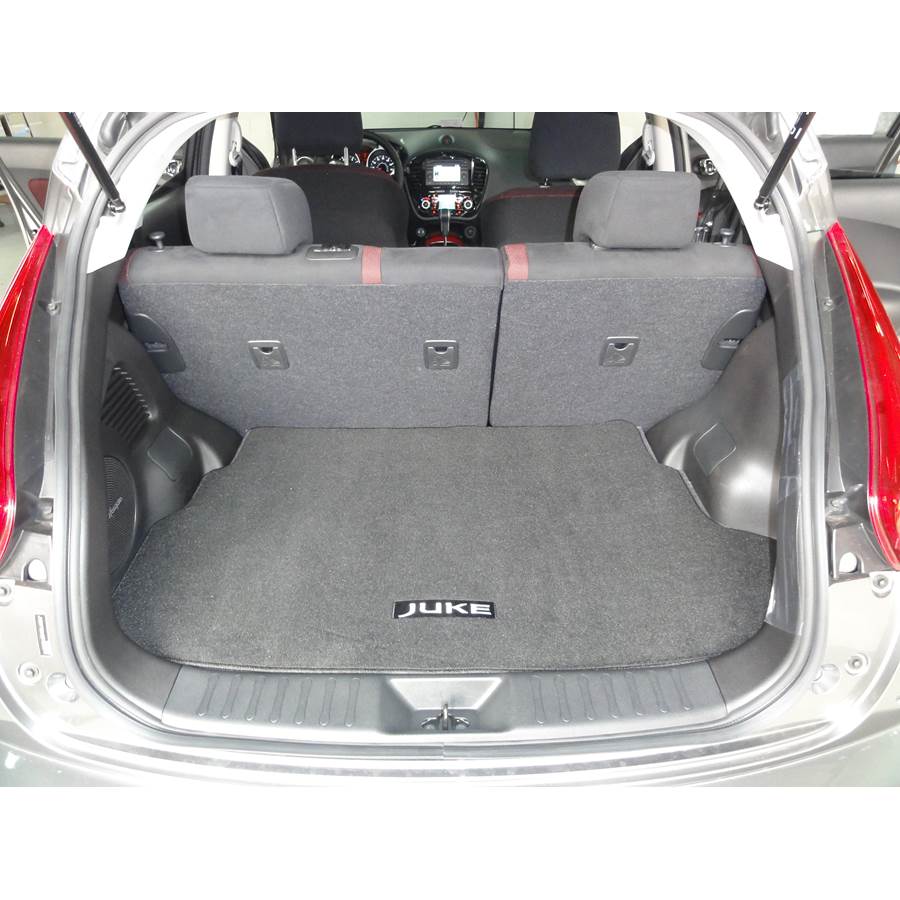 2016 Nissan Juke Cargo space