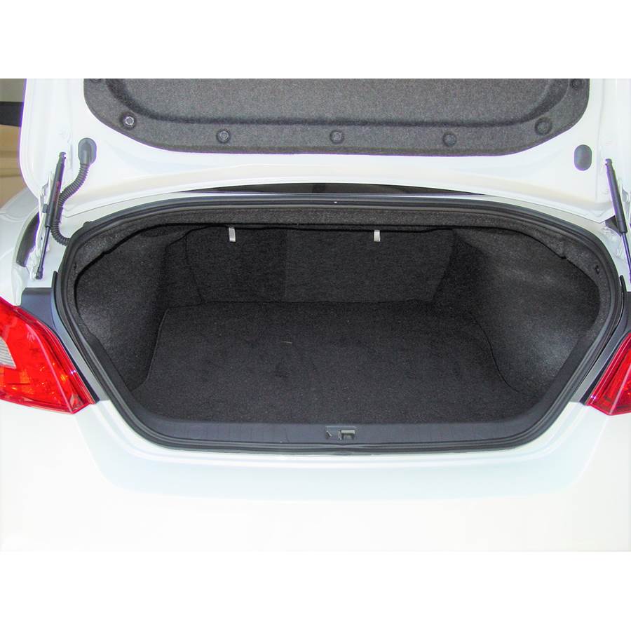 2012 Nissan Maxima Cargo space