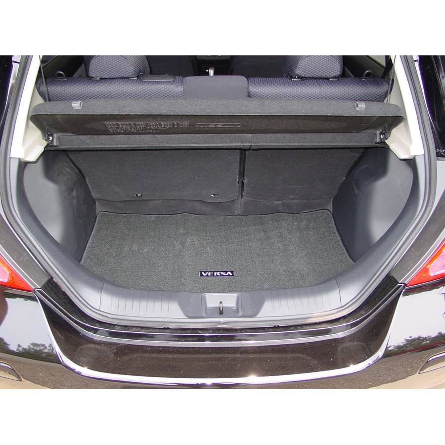 2007 Nissan Versa Cargo space