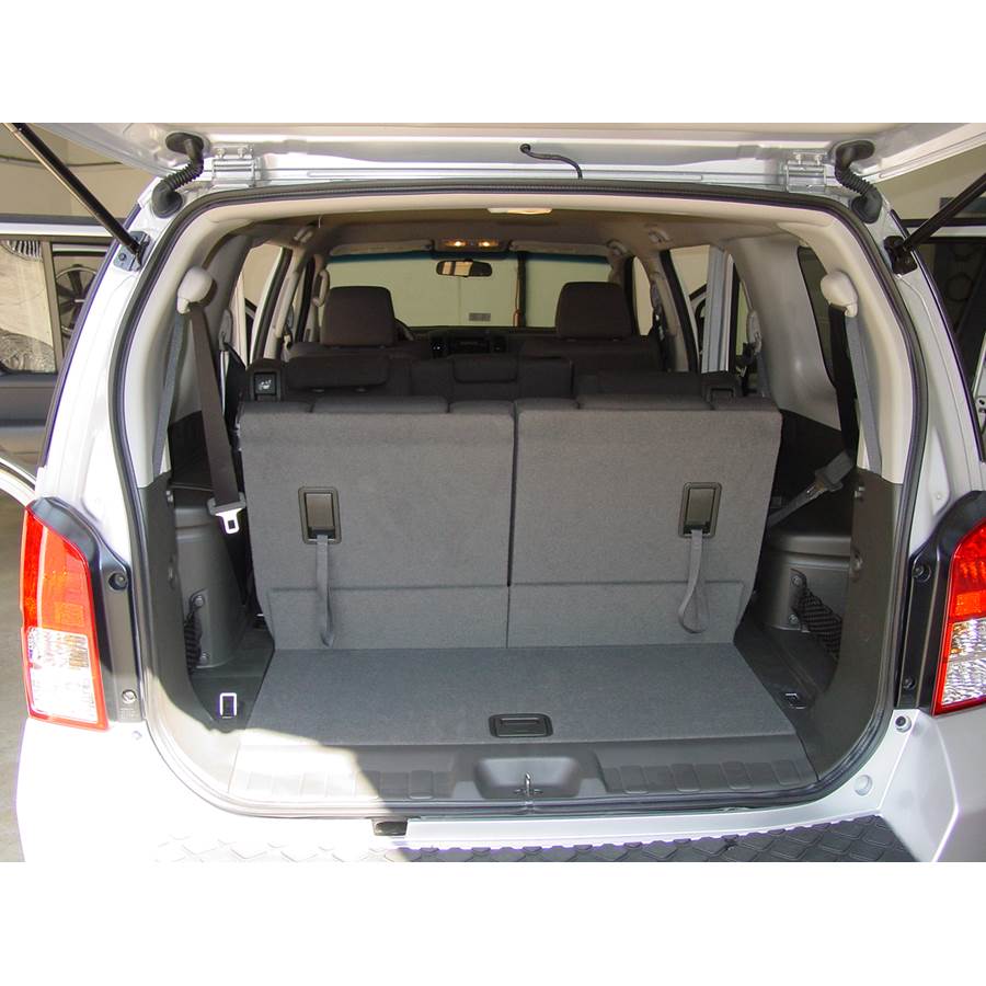 2009 Nissan Pathfinder Cargo space