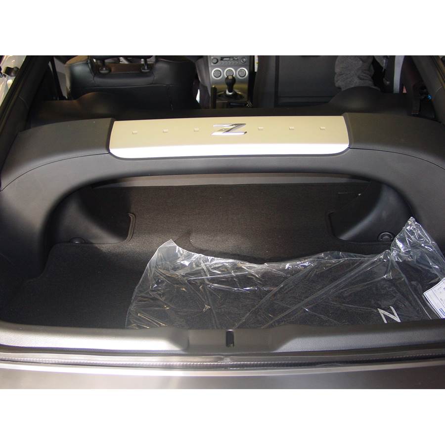 2003 Nissan 350Z Cargo space