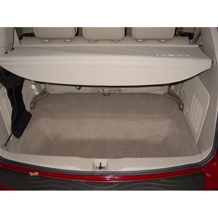 2004 Nissan Quest Cargo space