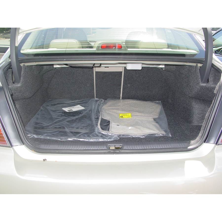 2005 Subaru Outback Cargo space