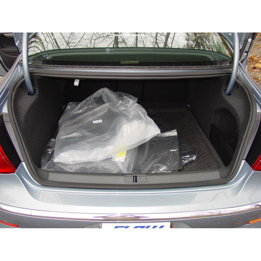 2011 Volkswagen CC Cargo space