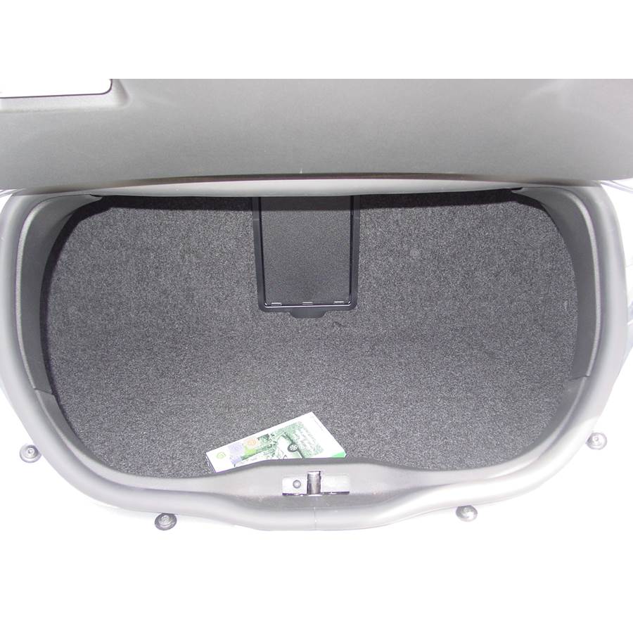 2007 Volkswagen Beetle Cargo space