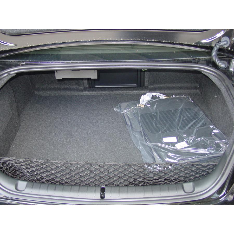 2009 Pontiac G8 Cargo space
