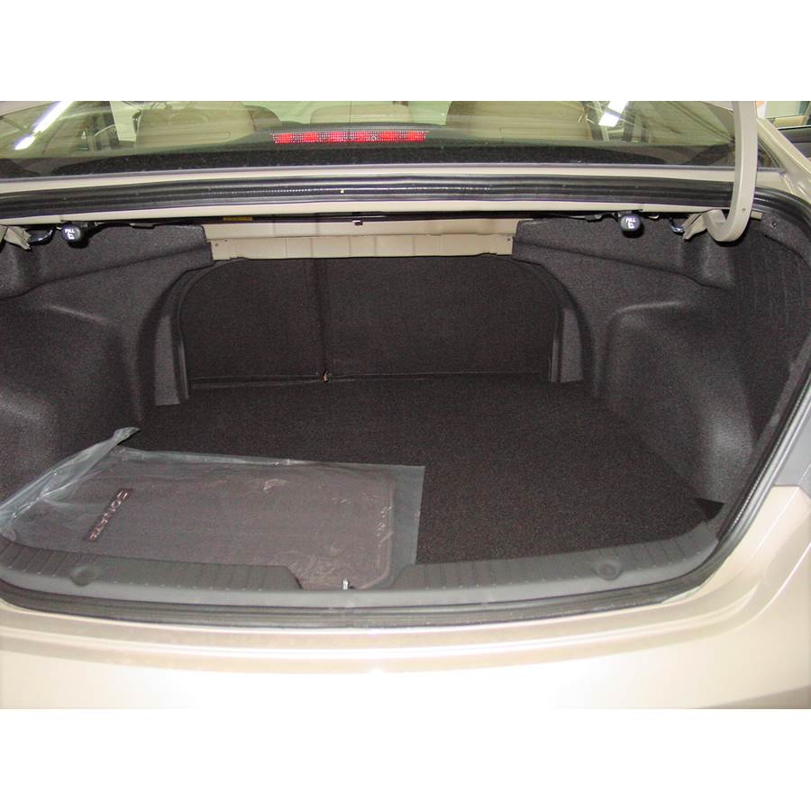 2011 Hyundai Sonata GLS Cargo space