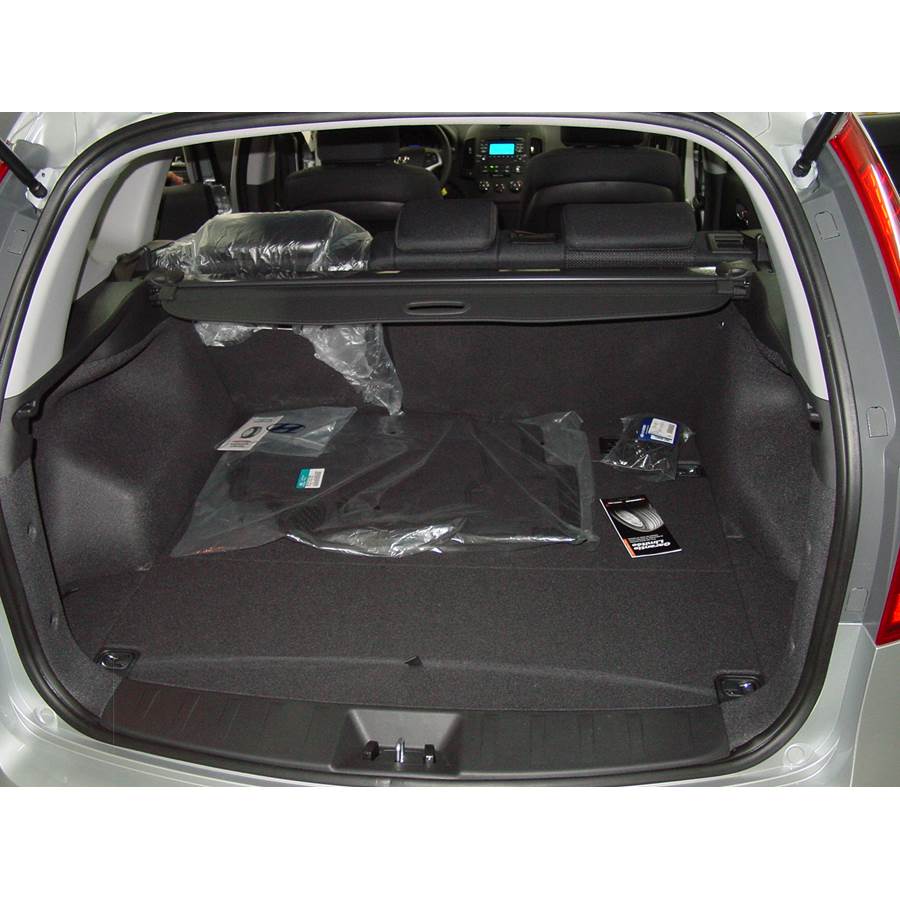 2009 Hyundai Elantra Touring Cargo space