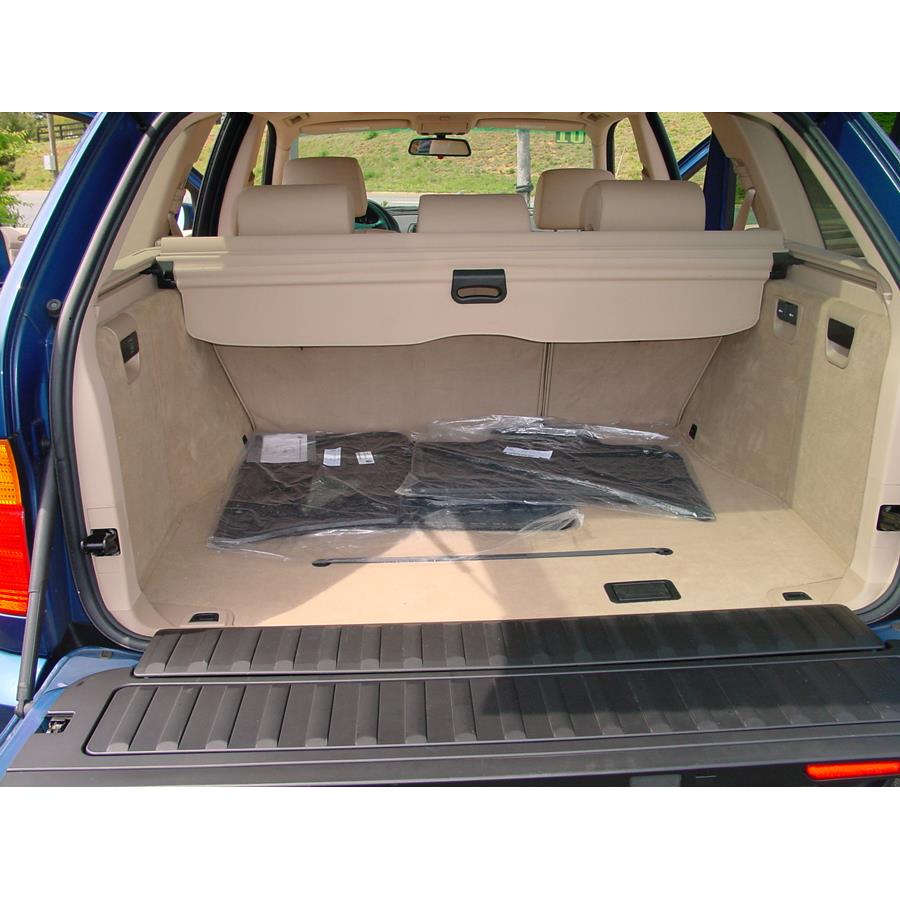2006 BMW X5 Cargo space