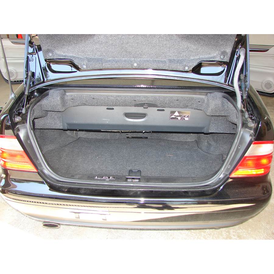 2003 Mercedes-Benz CLK430 Cargo space