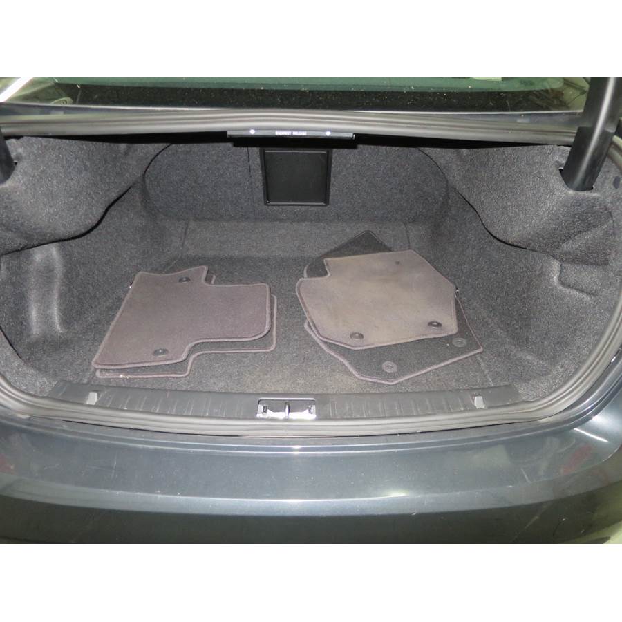 2012 Volvo S60 Cargo space