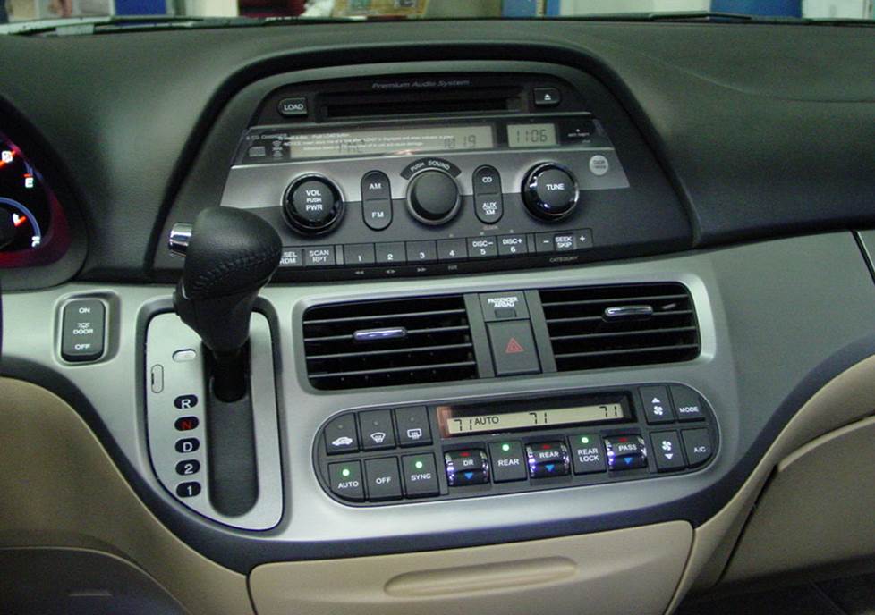 honda odyssey base factory radio