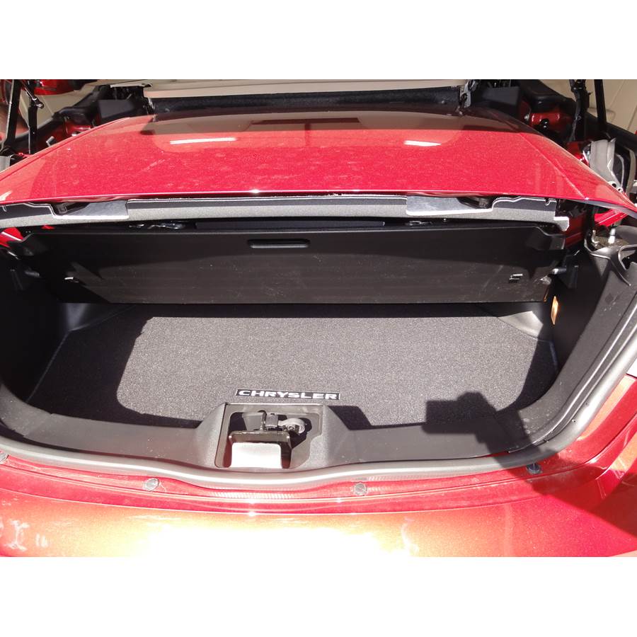 2012 Chrysler 200 Cargo space