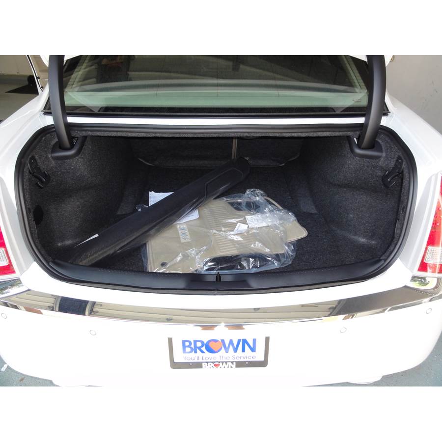 2012 Chrysler 300 Cargo space