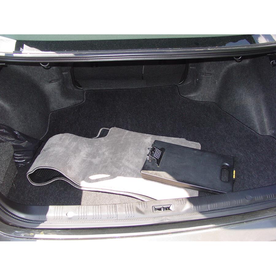 2001 Infiniti I30 Cargo space