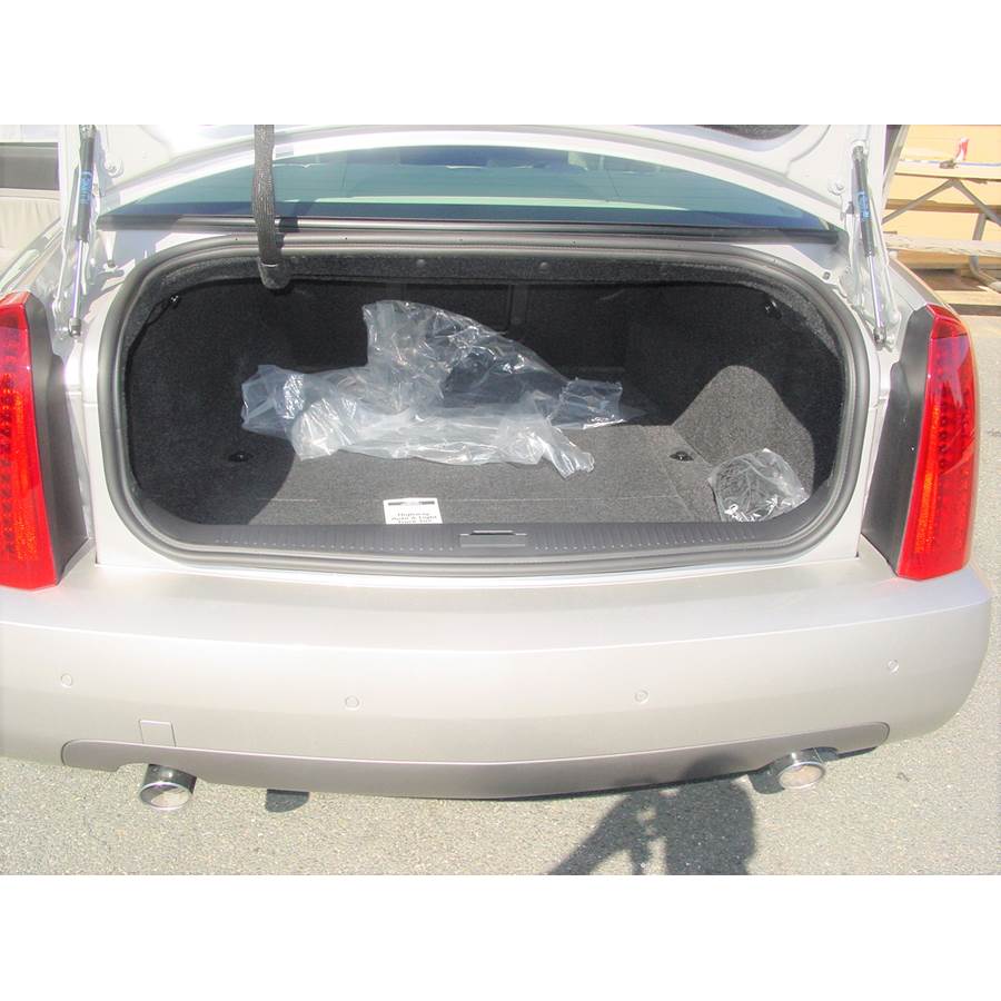 2006 Cadillac STS Cargo space