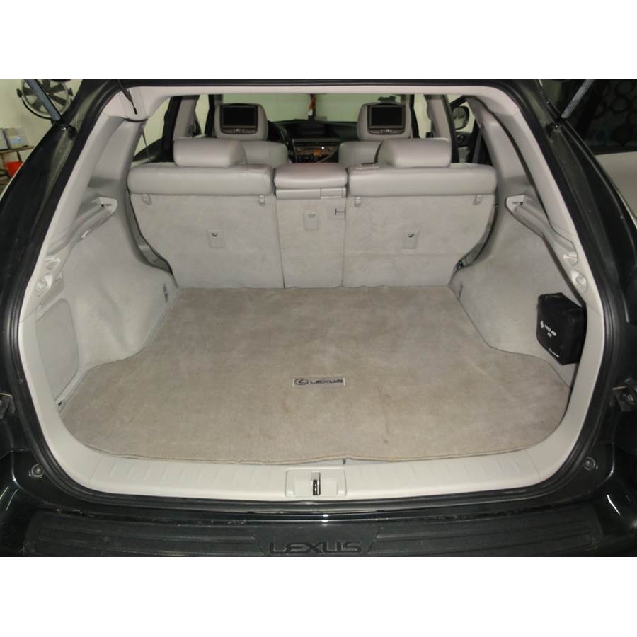 2010 Lexus RX450H Cargo space
