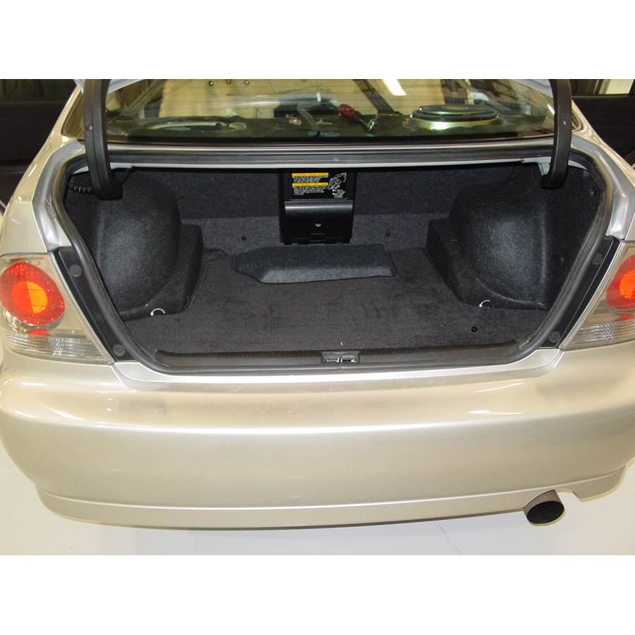 2004 Lexus IS300 Cargo space