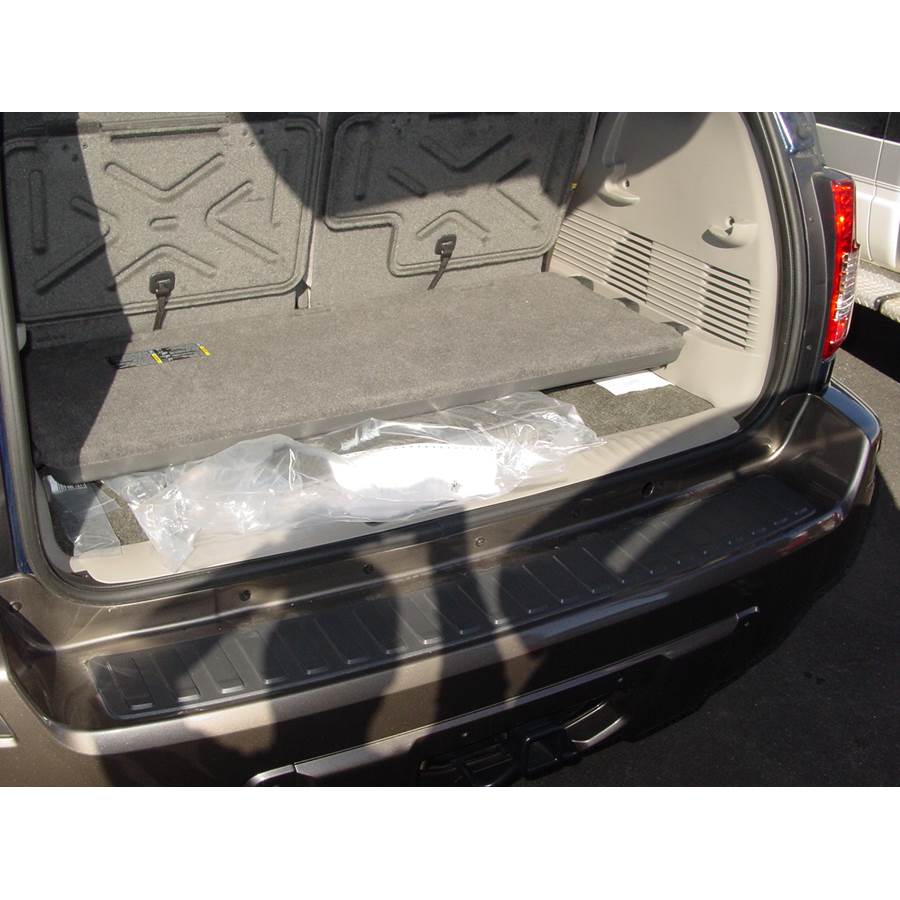 2005 Isuzu Ascender Cargo space