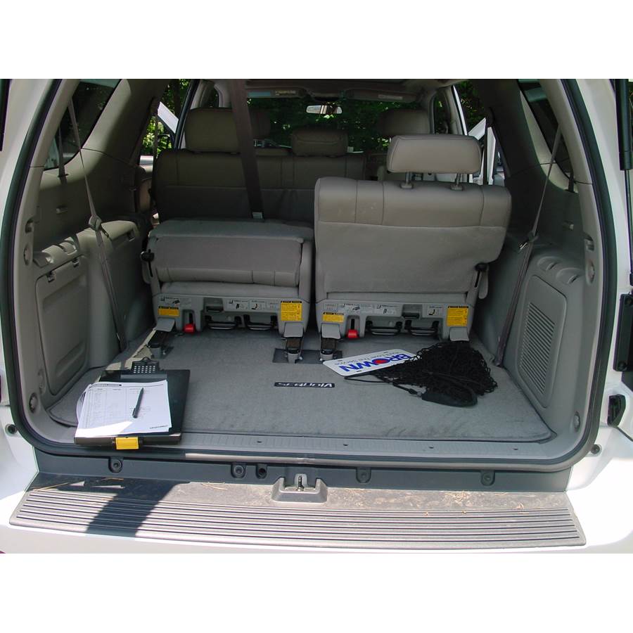 2002 Toyota Sequoia Cargo space