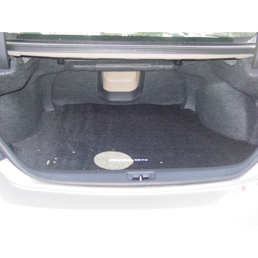 2009 Toyota Avalon Cargo space