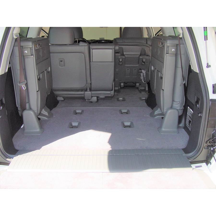 2010 Toyota Land Cruiser Cargo space
