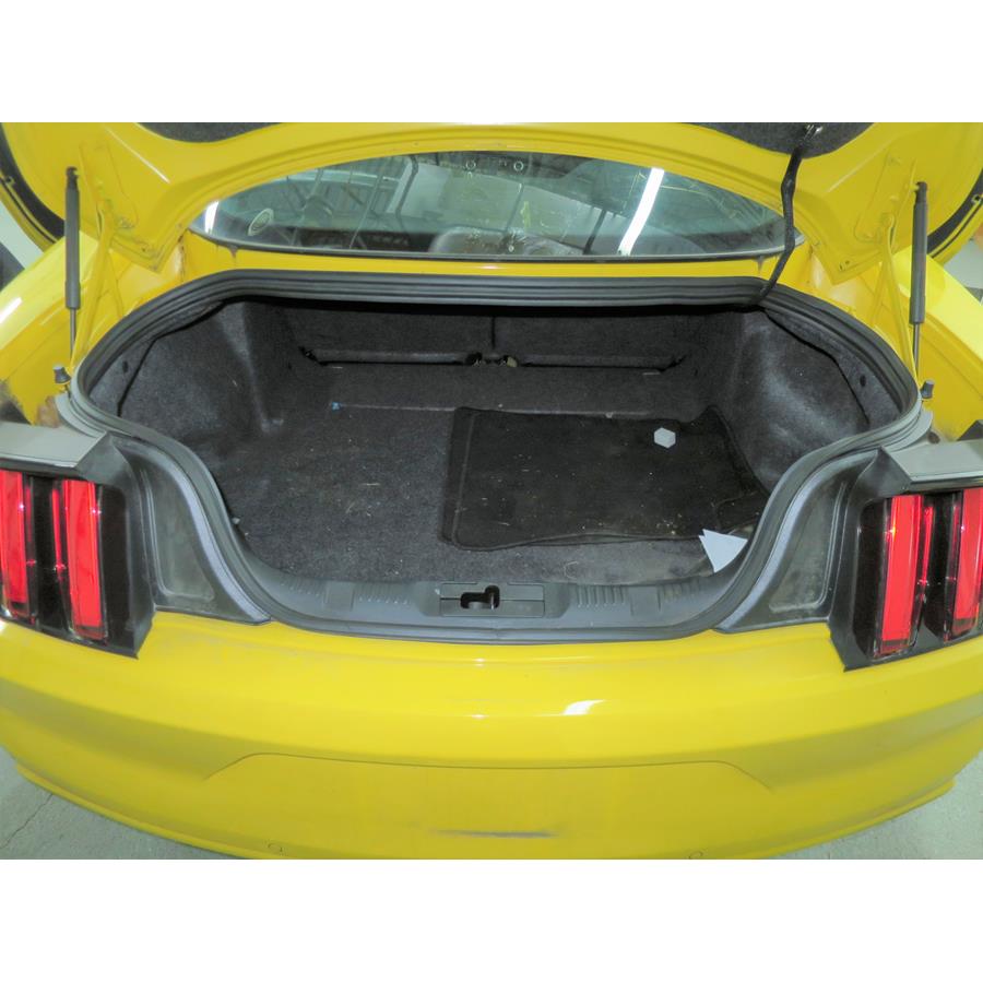 2018 Ford Mustang Cargo space